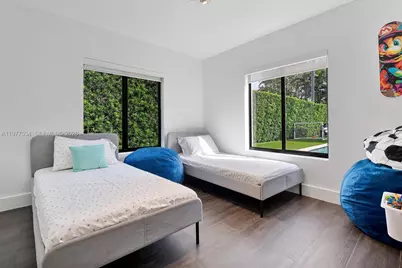 766 NE 96th St, Miami Shores, FL 33138 - Photo 33