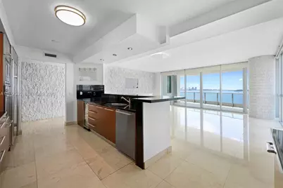 1331 Brickell Bay Dr #911, Miami, FL 33131 - Photo 9