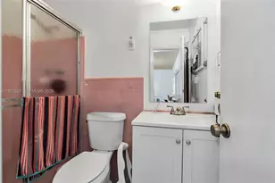 9011 SW 18th Terrace, Miami, FL 33165 - Photo 15