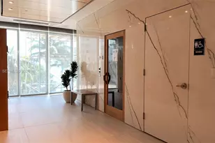 460 NE 28th St, Miami, FL 33137 - Photo 37