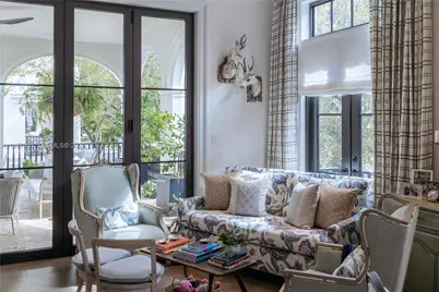 743 Almeria Ave, Coral Gables, FL 33134 - Photo 9