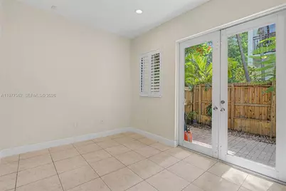 2945 Coconut Ave, Miami, FL 33133 - Photo 15