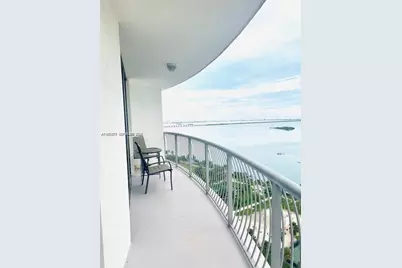 1750 N Bayshore Dr #2302, Miami, FL 33132 - Photo 3