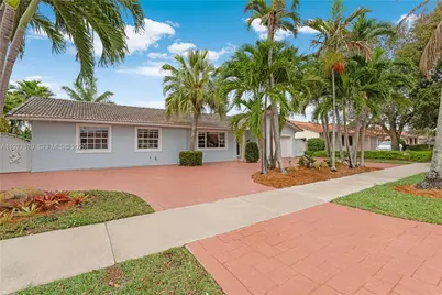 9741 SW 3rd St, Miami, FL 33174 - Photo 17