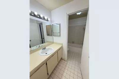 2462 NW 52nd Ave #2462, Lauderhill, FL 33313 - Photo 19