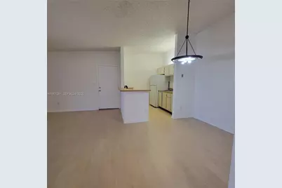 9379 S Belfort Cir #216, Tamarac, FL 33321 - Photo 5