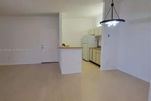 9379 S Belfort Cir, Tamarac, FL 33321 - Photo 5