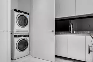 700 NE 26th Terrace, Miami, FL 33137 - Photo 9