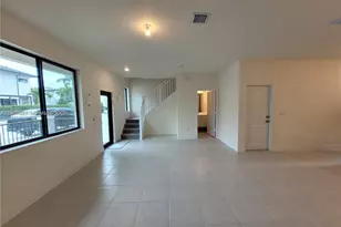 4558 NW 83rd Ave, Doral, FL 33166 - Photo 5