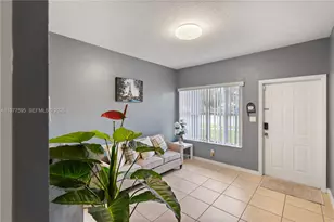 989 SW 6th Pl, Florida City, FL 33034 - Photo 3