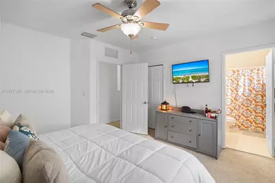 989 SW 6th Pl, Florida City, FL 33034 - Photo 27