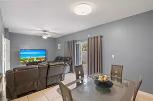 989 SW 6th Pl, Florida City, FL 33034 - Photo 7