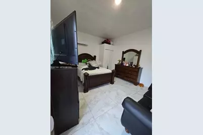 345 NW 5th Ave, Florida City, FL 33034 - Photo 9
