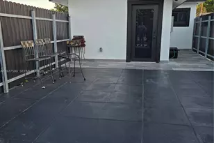 345 NW 5th Ave, Florida City, FL 33034 - Photo 5