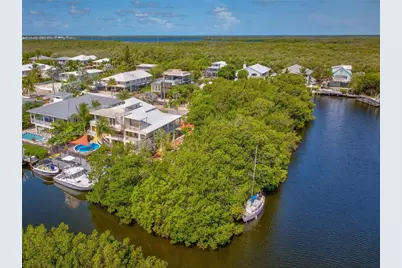 894 Ellen Dr, Key Largo, FL 33037 - Photo 9