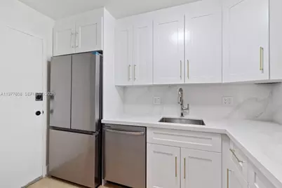 6902 N Kendall Dr #E403, Pinecrest, FL 33156 - Photo 3