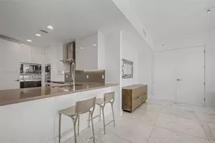 17475 Collins Ave, Miami Beach, FL 33160 - Photo 13