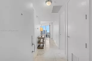 17475 Collins Ave, Miami Beach, FL 33160 - Photo 27
