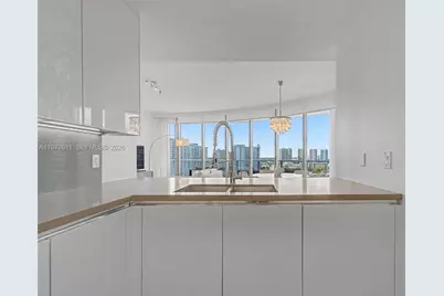 17475 Collins Ave #904, Miami Beach, FL 33160 - Photo 9