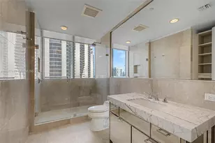 17475 Collins Ave, Miami Beach, FL 33160 - Photo 25