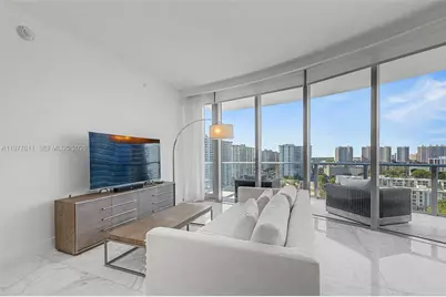 17475 Collins Ave #904, Miami Beach, FL 33160 - Photo 7