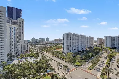 17475 Collins Ave #904, Miami Beach, FL 33160 - Photo 31