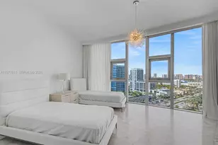 17475 Collins Ave, Miami Beach, FL 33160 - Photo 23
