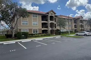 131 SW 117th Ave, Pembroke Pines, FL 33025 - Photo 3