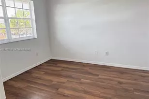 131 SW 117th Ave, Pembroke Pines, FL 33025 - Photo 11