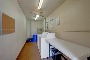 4650 Washington St, Hollywood, FL 33021 - Photo 17