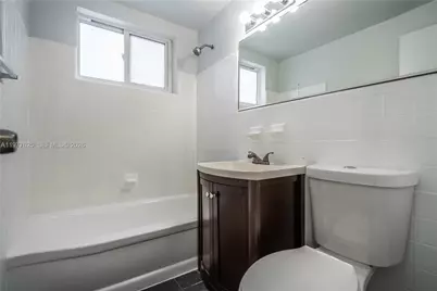 7311 Byron Ave #3, Miami Beach, FL 33141 - Photo 11