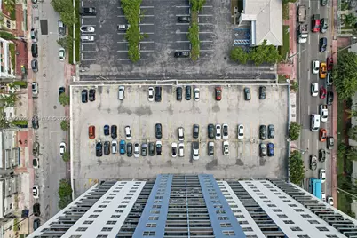 401 69th St #PH109, Miami Beach, FL 33141 - Photo 5