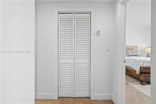 401 69th St, Miami Beach, FL 33141 - Photo 25