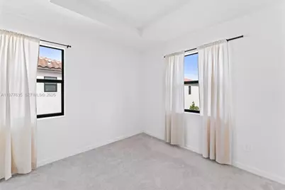 11755 SW 246th Ter, Miami, FL 33032 - Photo 9