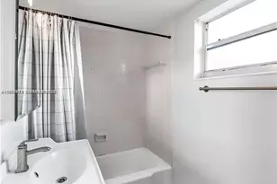 650 Coral Wy, Coral Gables, FL 33134 - Photo 11