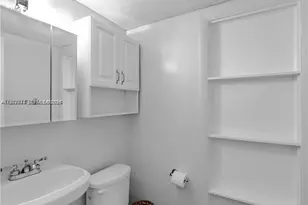 650 Coral Wy, Coral Gables, FL 33134 - Photo 9