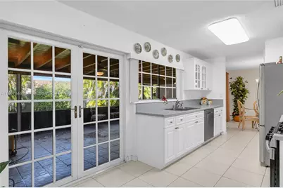 13331 SW 51st St, Miami, FL 33175 - Photo 11