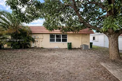 7400 NW 76th Ct #1-2, Tamarac, FL 33321 - Photo 17