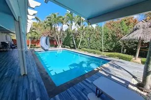 16761 SW 92nd Ave, Palmetto Bay, FL 33157 - Photo 5