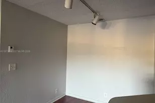 3320 N Pinewalk Dr N, Margate, FL 33063 - Photo 9