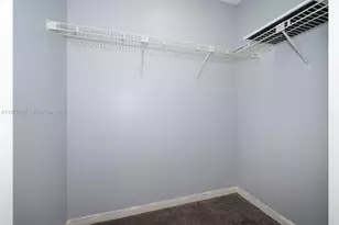 8600 NW 34th Pl, Sunrise, FL 33351 - Photo 13