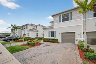 826 SE 17th St, Homestead, FL 33034 - Photo 3