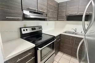 1800 NW 24th Ave, Miami, FL 33125 - Photo 3