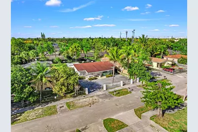 581 NW 113th St #581, Miami Shores, FL 33168 - Photo 23