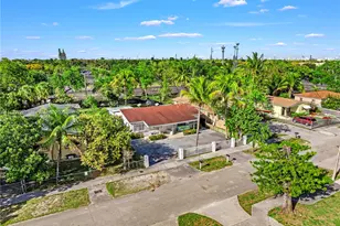 581 NW 113th St, Miami Shores, FL 33168 - Photo 23