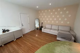 815 Euclid Ave, Miami Beach, FL 33139 - Photo 1