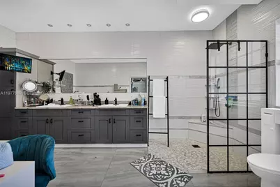 18950 SW 50th St, Southwest Ranches, FL 33332 - Photo 17