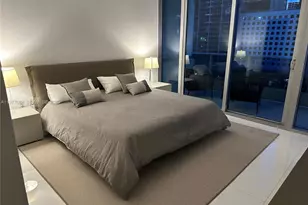 200 S Biscayne Blvd Way, Miami, FL 33131 - Photo 9