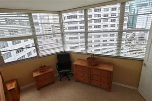 825 Brickell Bay Dr, Miami, FL 33131 - Photo 11