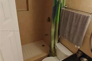 825 Brickell Bay Dr, Miami, FL 33131 - Photo 23